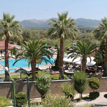 Fiona Corfu Aparthotel *