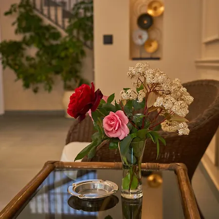 Fiona Corfu * Roda (Corfu)