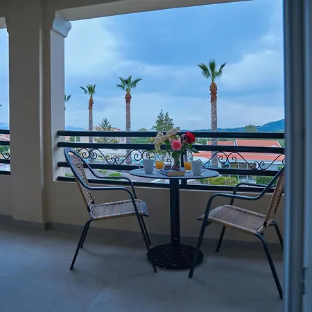 Fiona Corfu Lägenhetshotell *