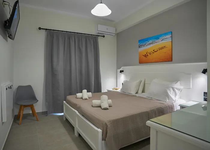 Fiona Corfu Aparthotel *