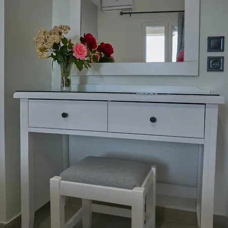 Fiona Corfu * Roda (Corfu)